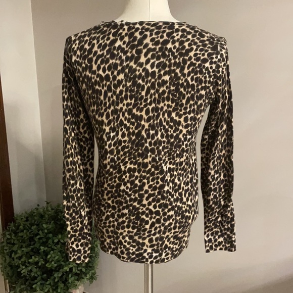 J CREW leopard 100% cotton women’s teddie lightweight sweater. Size XS - Picture 3 of 7